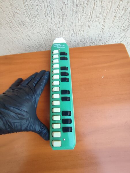 Clavieta vintage Hohner